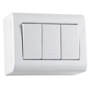 INT.LIZFLEX SOBREPOR BR 3 TECLA SIMP 10A/250V PROMO